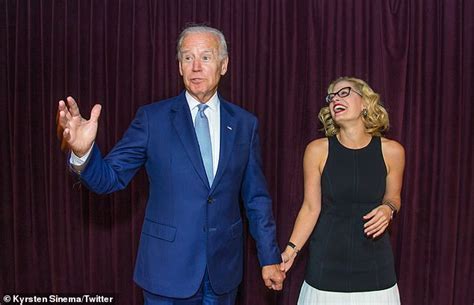 Kyrsten Sinema boasted about using her cleavage to persuade。